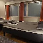 Apartamento Aura With River View, Sauna & 3 Bedrooms *