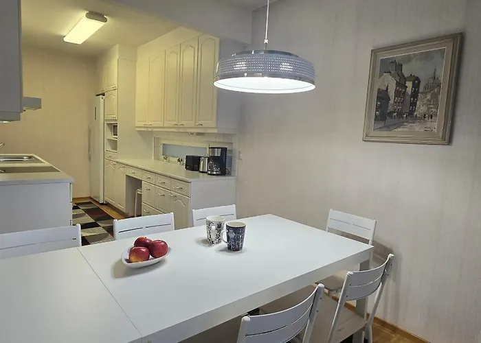 Aura With River View, Sauna & 3 Bedrooms Διαμέρισμα